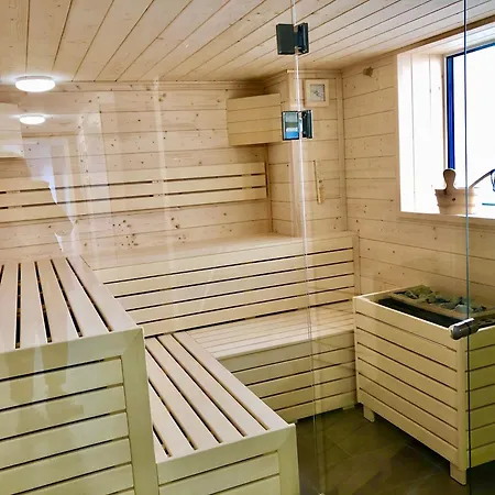 Promenada Gwiazd 28 Lux - Visitopl * Мендзыздрое